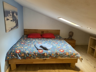 Schlafzimmer 4